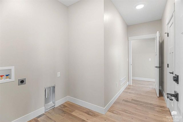 2008 Arbor Lane, Wamego, KS 66547