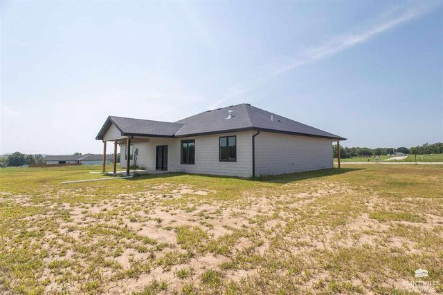 2008 Arbor Lane, Wamego, KS 66547