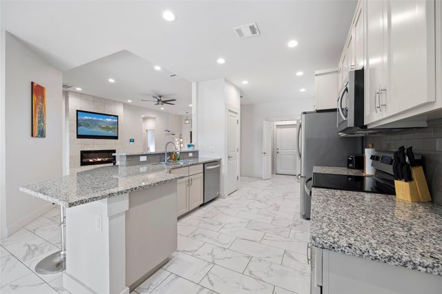 21513 Santa Carlo Ave, Lago Vista, TX 78645
