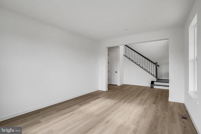 906 HONEYFLOWER DR, Reisterstown, MD 21136