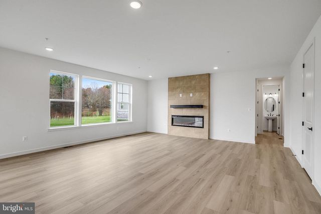 906 HONEYFLOWER DR, Reisterstown, MD 21136