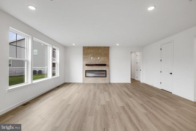 906 HONEYFLOWER DR, Reisterstown, MD 21136