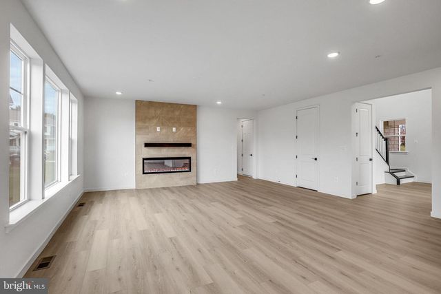 906 HONEYFLOWER DR, Reisterstown, MD 21136