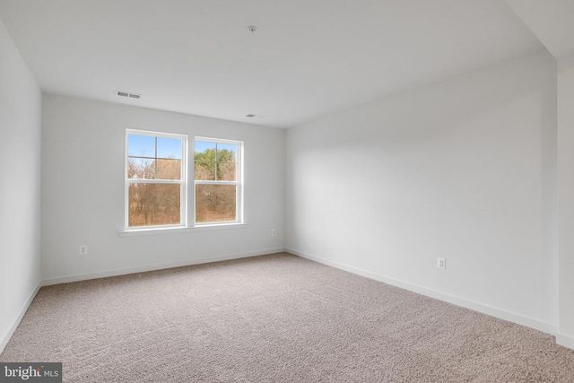 906 HONEYFLOWER DR, Reisterstown, MD 21136