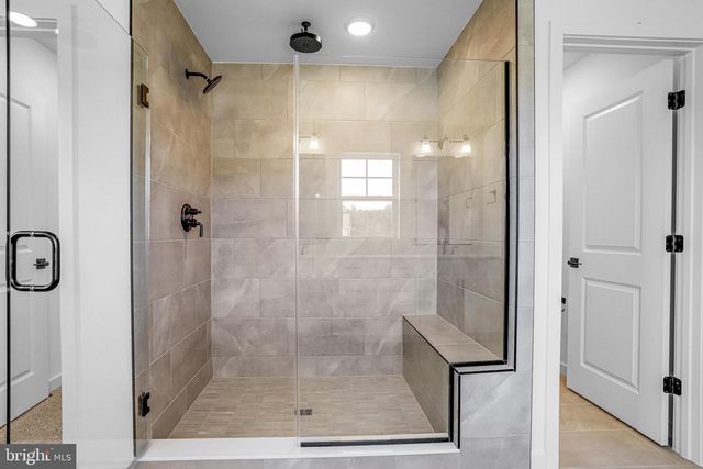 906 HONEYFLOWER DR, Reisterstown, MD 21136