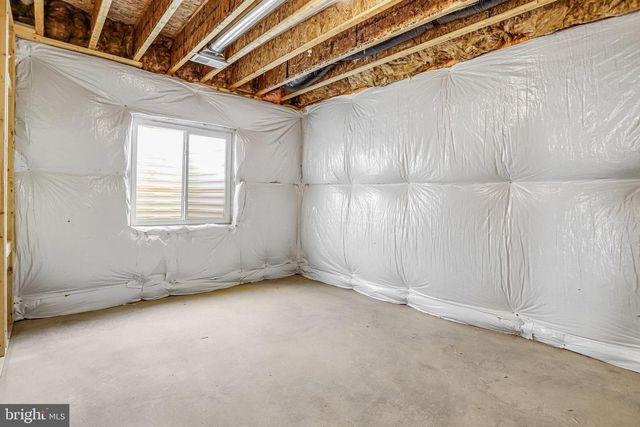 906 HONEYFLOWER DR, Reisterstown, MD 21136