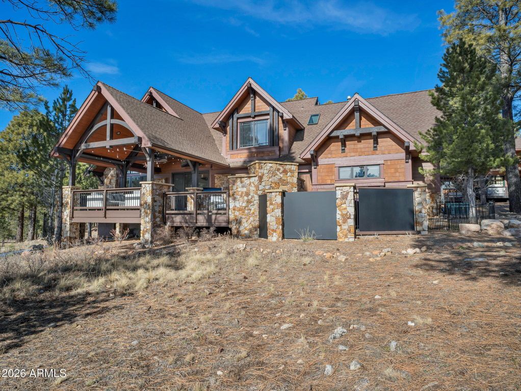 Image 1 of property listing at 1695 E Mossy Oak Court 36, Flagstaff, AZ 86005