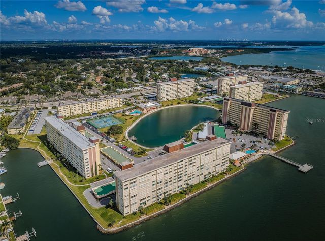4700 COVE CIRCLE 208, St Petersburg, FL 33708