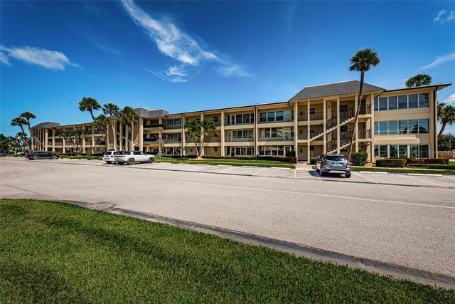 4700 COVE CIRCLE 208, St Petersburg, FL 33708