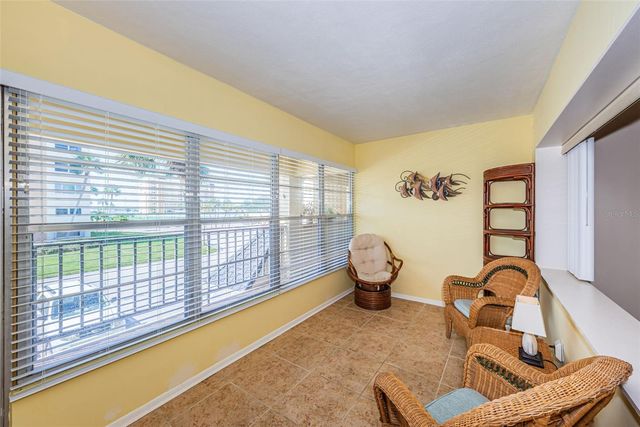 4700 COVE CIRCLE 208, St Petersburg, FL 33708