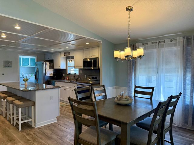 427 Meadowlark Dr., Surfside Beach, SC 29575