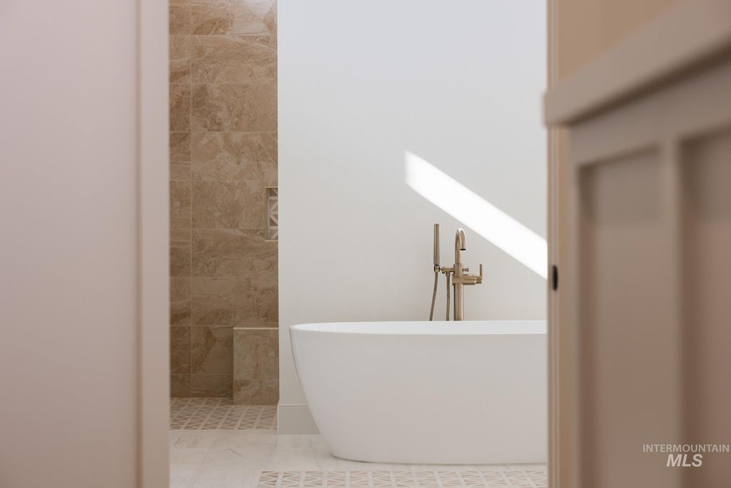 243 N Burgundy Rose Lane, Boise, ID 83712 photo 9