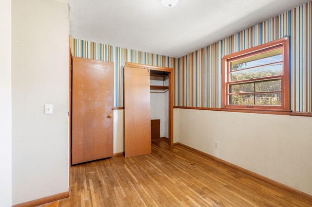 5849 Boone Avenue N, New Hope, MN 55428