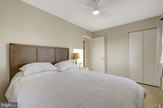 2155 VEENENDAAL CT, Herndon, VA 20170