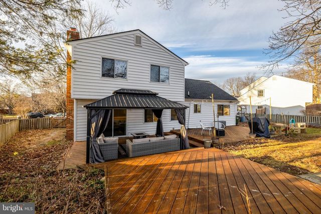 2155 VEENENDAAL CT, Herndon, VA 20170