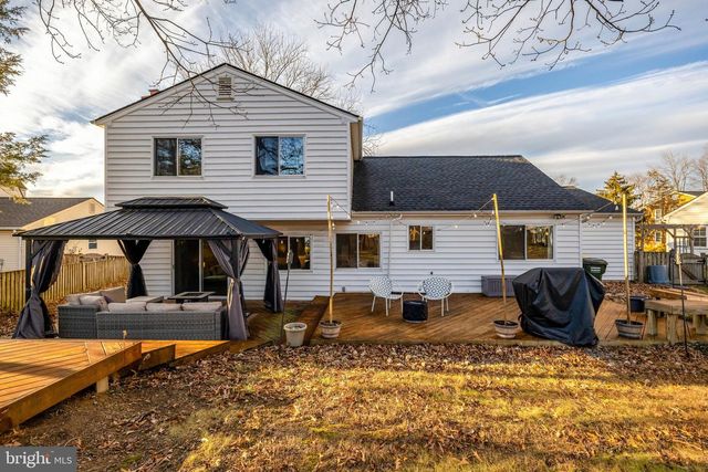 2155 VEENENDAAL CT, Herndon, VA 20170