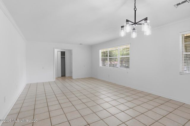 1735 Wilhurst Street, Jackson, MS 39211