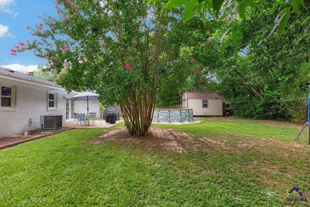208 Mike Street, Warner Robins, GA 31088