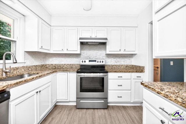 208 Mike Street, Warner Robins, GA 31088