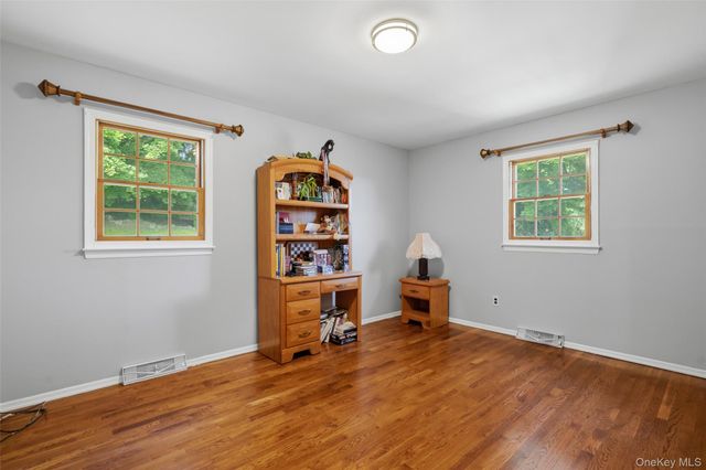 623 Cardinal Road, Cortlandt Manor, NY 10567