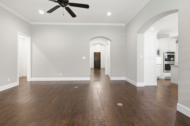 613 Joshua Road, Lantana, TX 76226