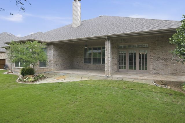 613 Joshua Road, Lantana, TX 76226
