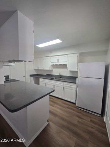 2644 W CORRINE Drive, Phoenix, AZ 85029