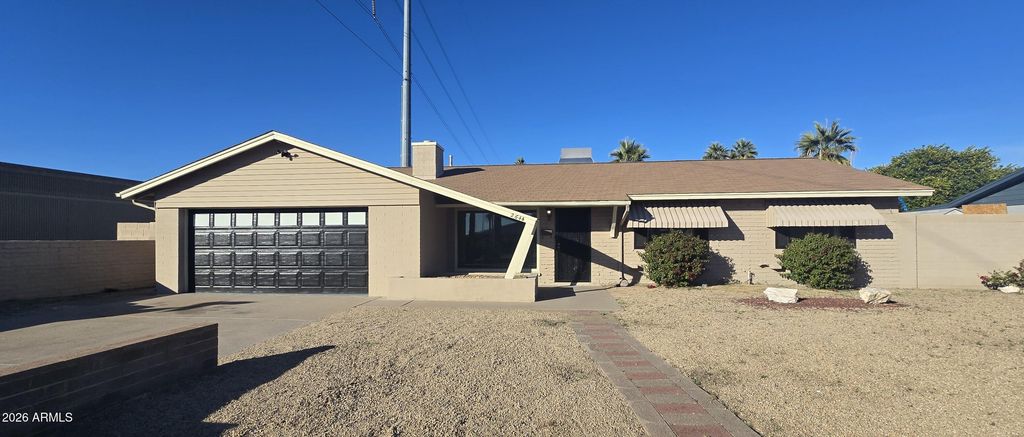 2644 W CORRINE Drive, Phoenix, AZ 85029