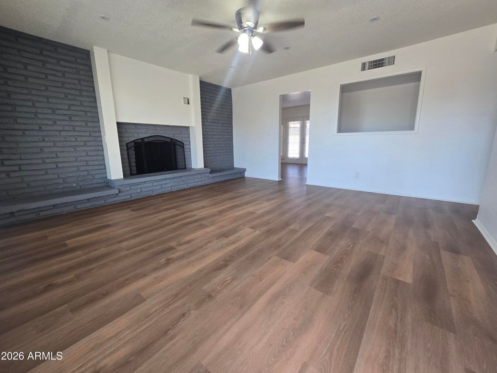 2644 W CORRINE Drive, Phoenix, AZ 85029 — photo 2