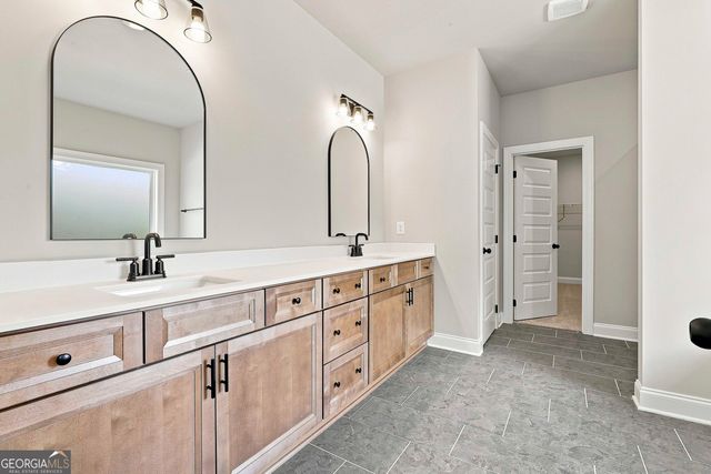 901 Stalling Road 30, Senoia, GA 30276