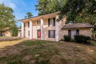 2712 Chimney Rock Road, Huntsville, TX 77320