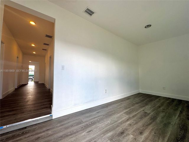 4770 NW 23rd Ave 0, Miami, FL 33142