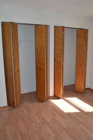 369 Aiken Ave 21, Lowell, MA 01850