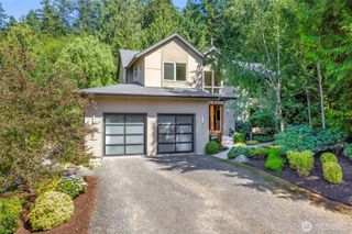 9310 Hemlock Avenue NE, Bainbridge Island, WA 98110