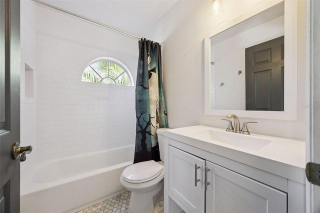 6310 CARRIE ANN COURT, Orlando, FL 32819