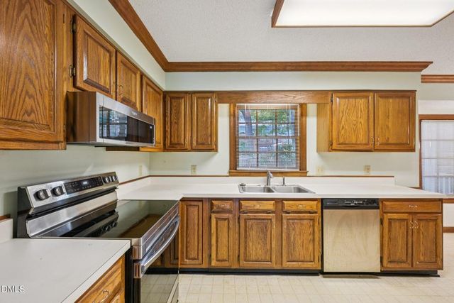 111 Bonner Court, Cary, NC 27511