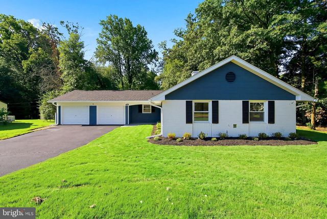 49 BONNIE LN, Willingboro, NJ 08046