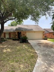 4006 Fitzwater Drive, Spring, TX 77373