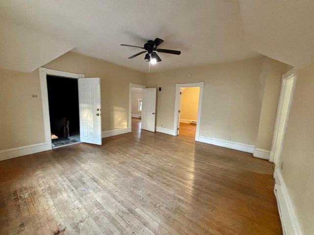 320 Augusta Avenue, Willmar, MN 56201