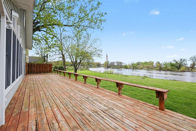 14651 Mercury Drive, Grand Haven, MI 49417