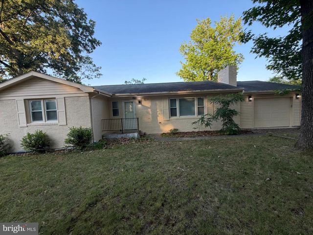 6223 TOWNSEND DR, King George, VA 22485