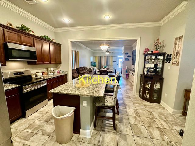 313 Pond Dr, Thibodaux, LA 70301