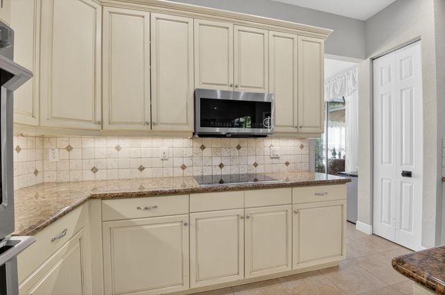 9520 Barletta Winds Point, Delray Beach, FL 33446