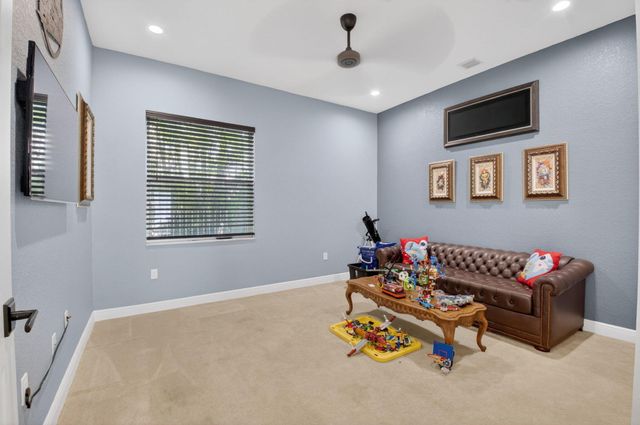 9520 Barletta Winds Point, Delray Beach, FL 33446