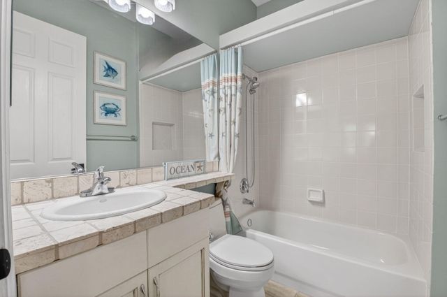 9520 Barletta Winds Point, Delray Beach, FL 33446