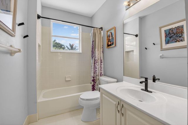 9520 Barletta Winds Point, Delray Beach, FL 33446