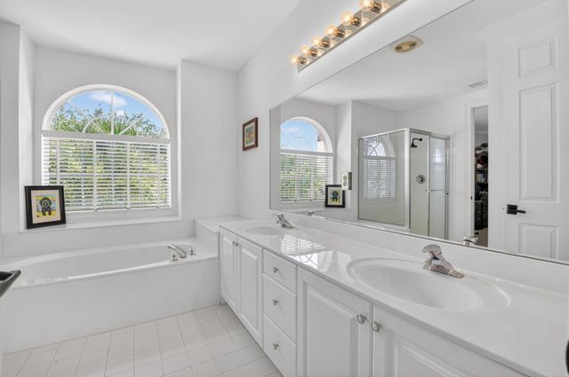 9520 Barletta Winds Point, Delray Beach, FL 33446