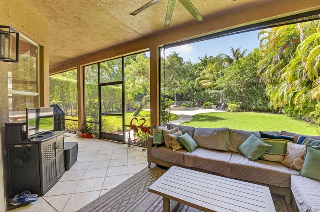 9520 Barletta Winds Point, Delray Beach, FL 33446