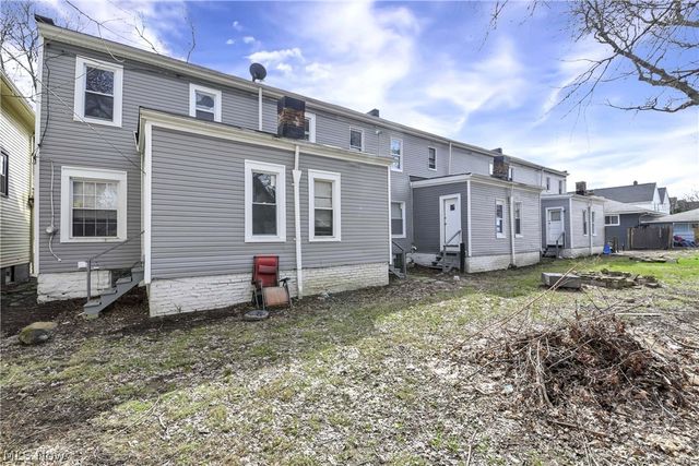 3812 Mapledale Avenue, Cleveland, OH 44109