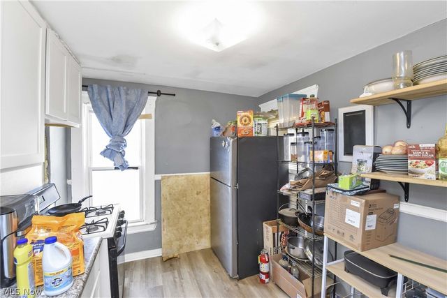 3812 Mapledale Avenue, Cleveland, OH 44109